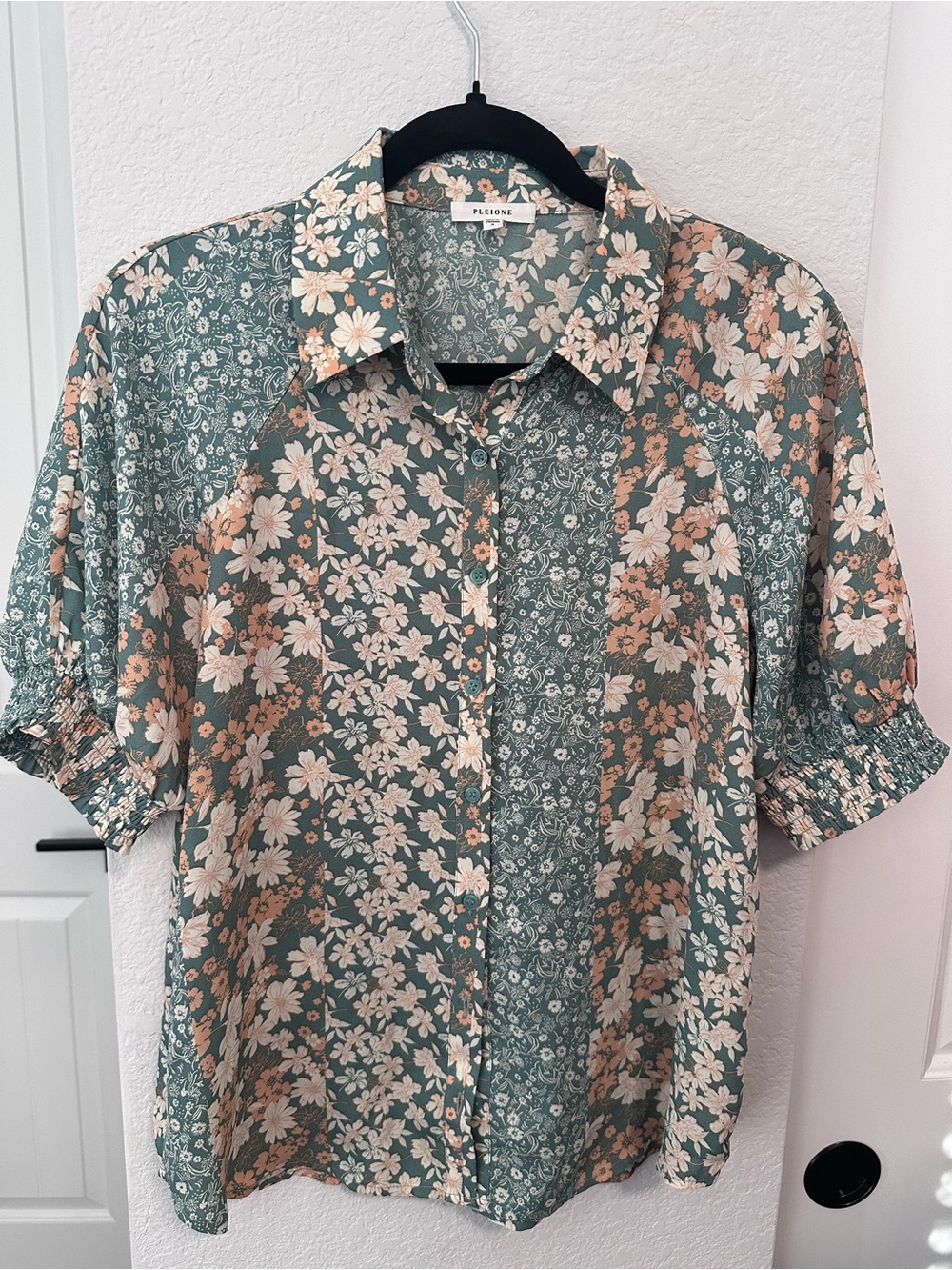 Pleione Floral Patchwork Button-Up Blouse Size S